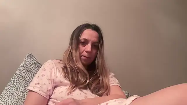 ShyFlameLive online show from 13, 4, 2026