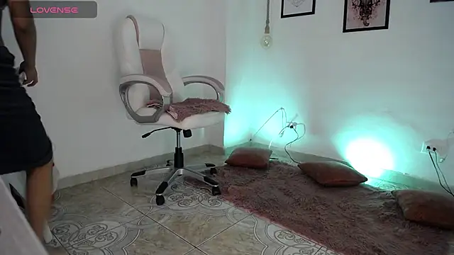 adhara 11 online show from 11, 3, 2026