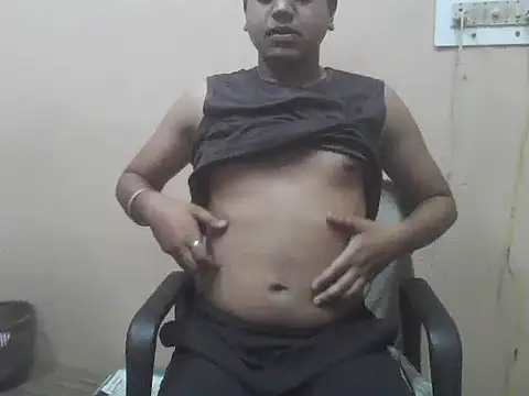 chocolatesboy143 online show from 28, 3, 2026