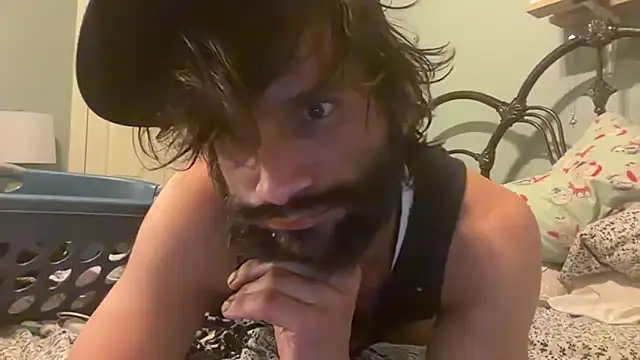 Snapshot of TrndSettr chatting on 16, 6, 2026 TrndSettr online show from 16, 6, 2026