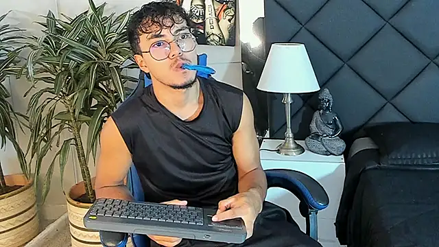 kai storn online show from 18, 4, 2026