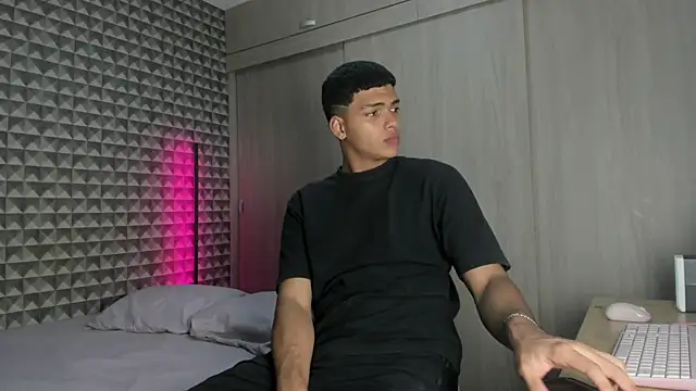 Keinner BigDick online show from 11, 2, 2026