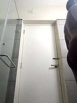 Rokuboii online show from 18, 4, 2026