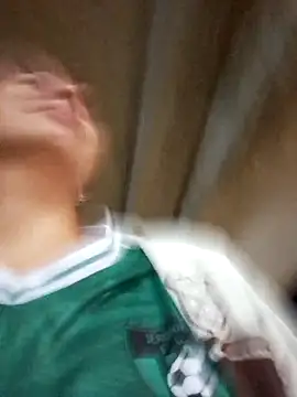 Cris18sexy online show from 5, 2, 2026