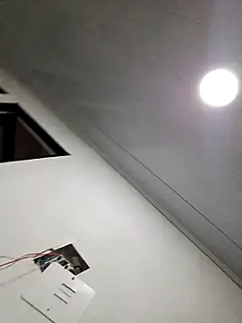 Cris18sexy online show from 6, 2, 2026