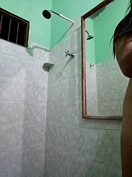 Cris18sexy online show from 3, 3, 2026