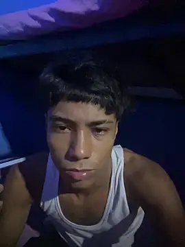 Snapshot of Adan21_cm chatting on 30, 5, 2026 Adan21 cm online show from 30, 5, 2026