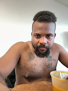 BigCatXLOfficial online show from 17, 4, 2026