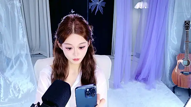 Dancer Lucky-Nini online show from 6, 2, 2026