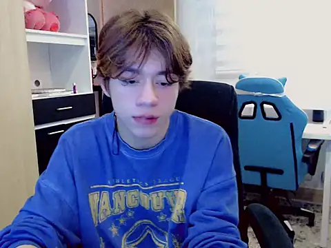 Snapshot of duvisex19 chatting on 10, 2, 2026 duvisex19 online show from 10, 2, 2026