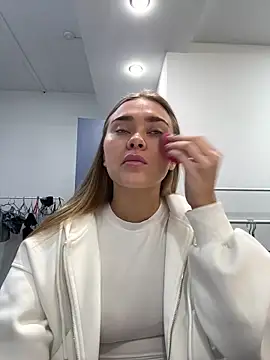 MonicaWestt online show from 30, 3, 2026