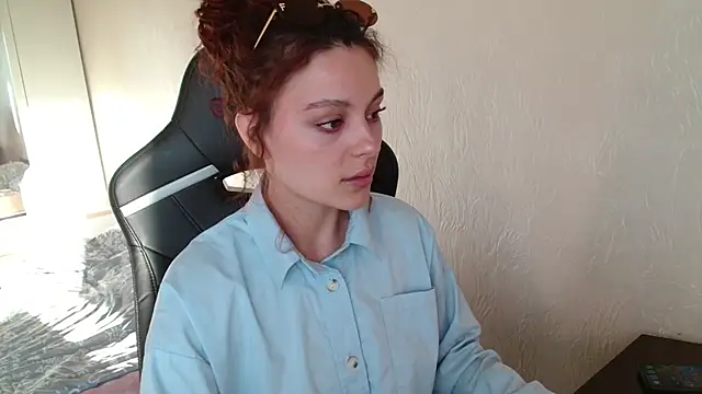 Snapshot of Eva_Avea chatting on 9, 5, 2026 Eva Avea online show from 9, 5, 2026