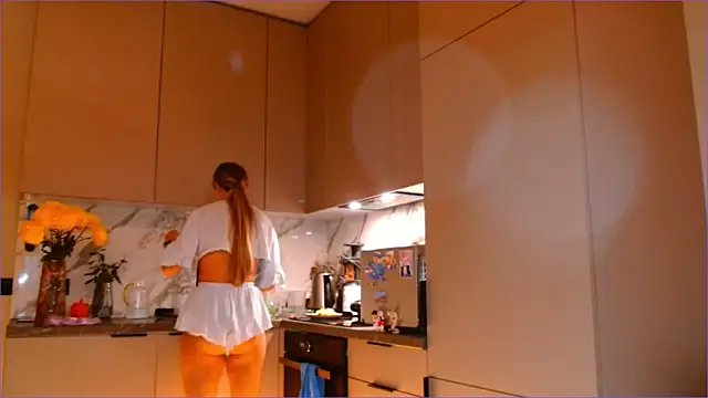 BluueSilk online show from 15, 11, 2025