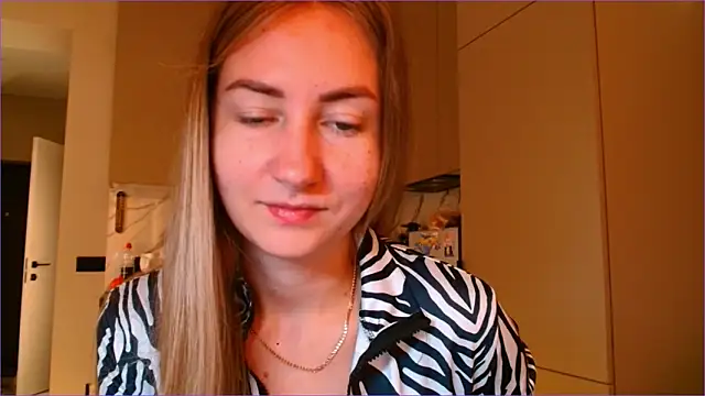 BluueSilk online show from 7, 11, 2025