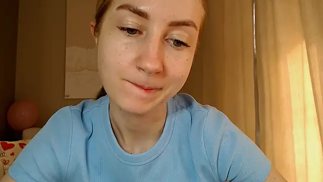 Snapshot of BluueSilk chatting on 4, 3, 2025 BluueSilk online show from 4, 3, 2025