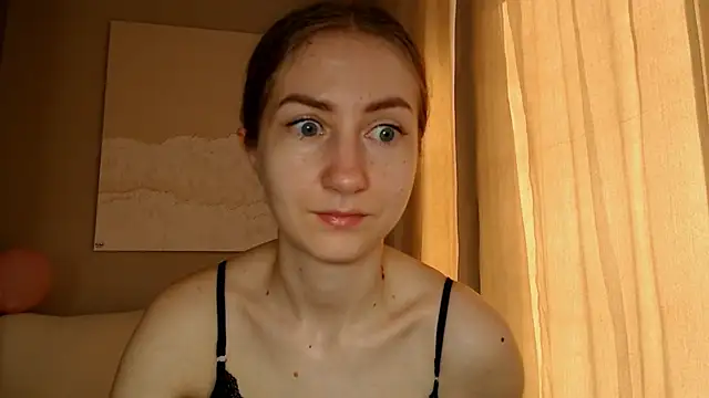 Snapshot of BluueSilk chatting on 18, 3, 2025 BluueSilk online show from 18, 3, 2025
