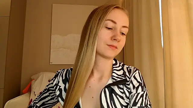 Snapshot of BluueSilk chatting on 11, 2, 2025 BluueSilk online show from 11, 2, 2025