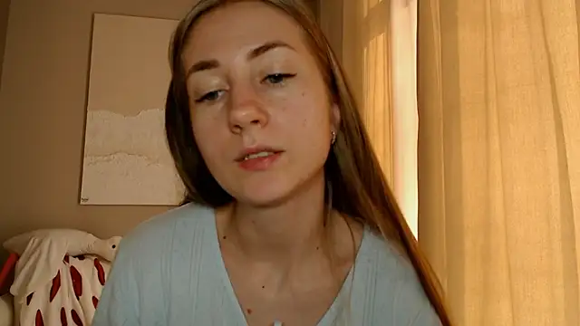 Snapshot of BluueSilk chatting on 8, 2, 2025 BluueSilk online show from 8, 2, 2025
