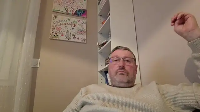 doudou310 online show from 11, 2, 2026