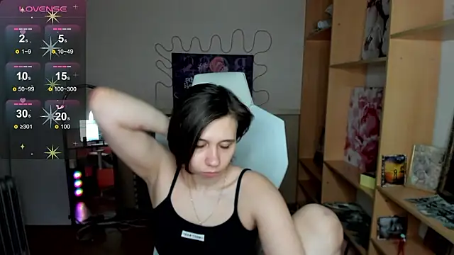 Scarlet Sirenn online show from 4, 3, 2026