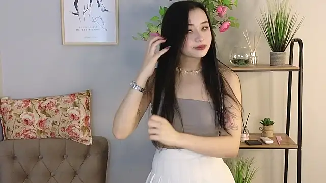 Noiry Vuvez online show from 7, 2, 2026