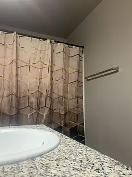 makemestayhard online show from 12, 4, 2026