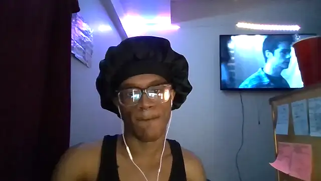 Snapshot of vexahleah chatting on 6, 5, 2026 vexahleah online show from 6, 5, 2026