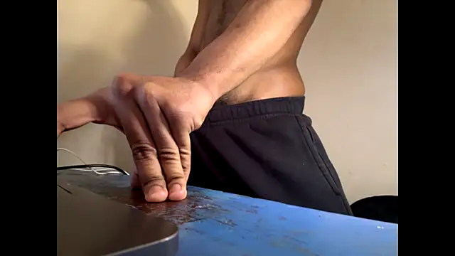 Snapshot of vexahleah chatting on 7, 2, 2026 vexahleah online show from 7, 2, 2026