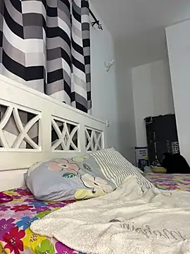 SluttyEll online show from 12, 2, 2026