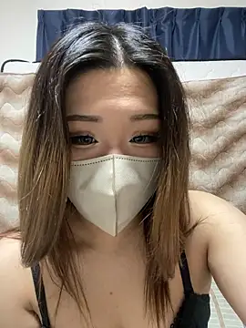 yurina yurina0125 online show from 13, 2, 2026