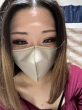 yurina yurina0125 online show from 10, 2, 2026