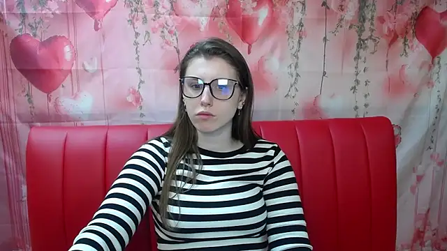 Snapshot of LilianaShine chatting on 30, 5, 2026 LilianaShine online show from 30, 5, 2026