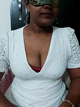 sexybaby3127 online show from 11, 2, 2026