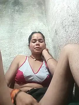 Sunali Bendre online show from 18, 4, 2026