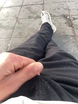 sifoubba91 online show from 7, 4, 2026