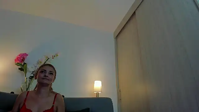 roxana sinsx online show from 5, 2, 2026