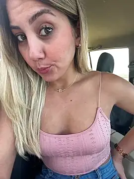 vicky ney online show from 20, 4, 2026