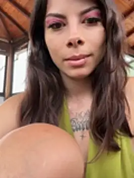 Snapshot of Isalove99 chatting on 7, 5, 2026 Isalove99 online show from 7, 5, 2026