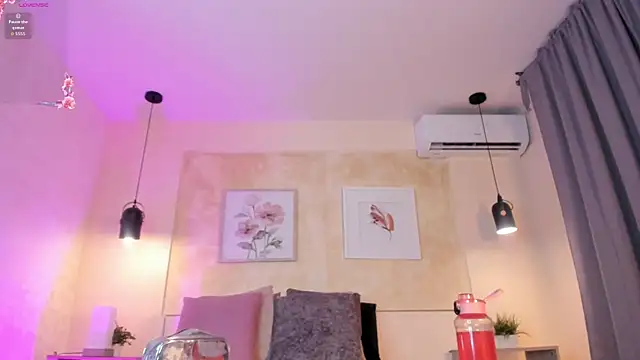 IsabellaSweet   online show from 13, 2, 2026