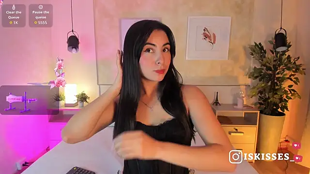 IsabellaSweet   online show from 9, 4, 2026