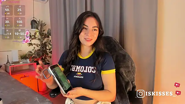 IsabellaSweet   online show from 18, 6, 2026