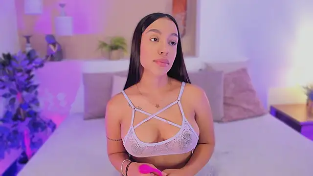 xiomara cortes online show from 21, 4, 2026