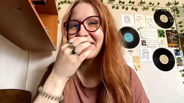 LaureenVielma online show from 22, 4, 2026