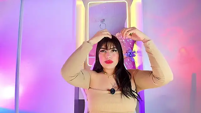 NaomiAmazing01 online show from 15, 5, 2026
