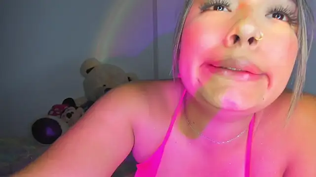 Kylievoos online show from 3, 2, 2026