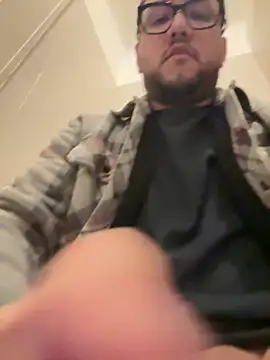 latinocalientehot online show from 23, 2, 2026