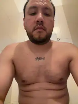 latinocalientehot online show from 8, 7, 2026