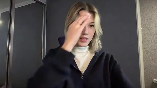 lilXdomiii online show from 8, 4, 2026