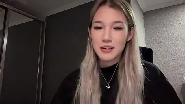 lilXdomiii online show from 8, 2, 2026