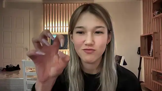 lilXdomiii online show from 10, 2, 2026